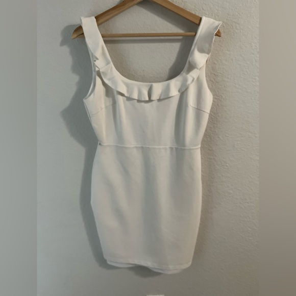 Lulus Dream Girl White Ruffled Bodycon Dress M Party Cocktail Sleeveless Flirty - Picture 5 of 10